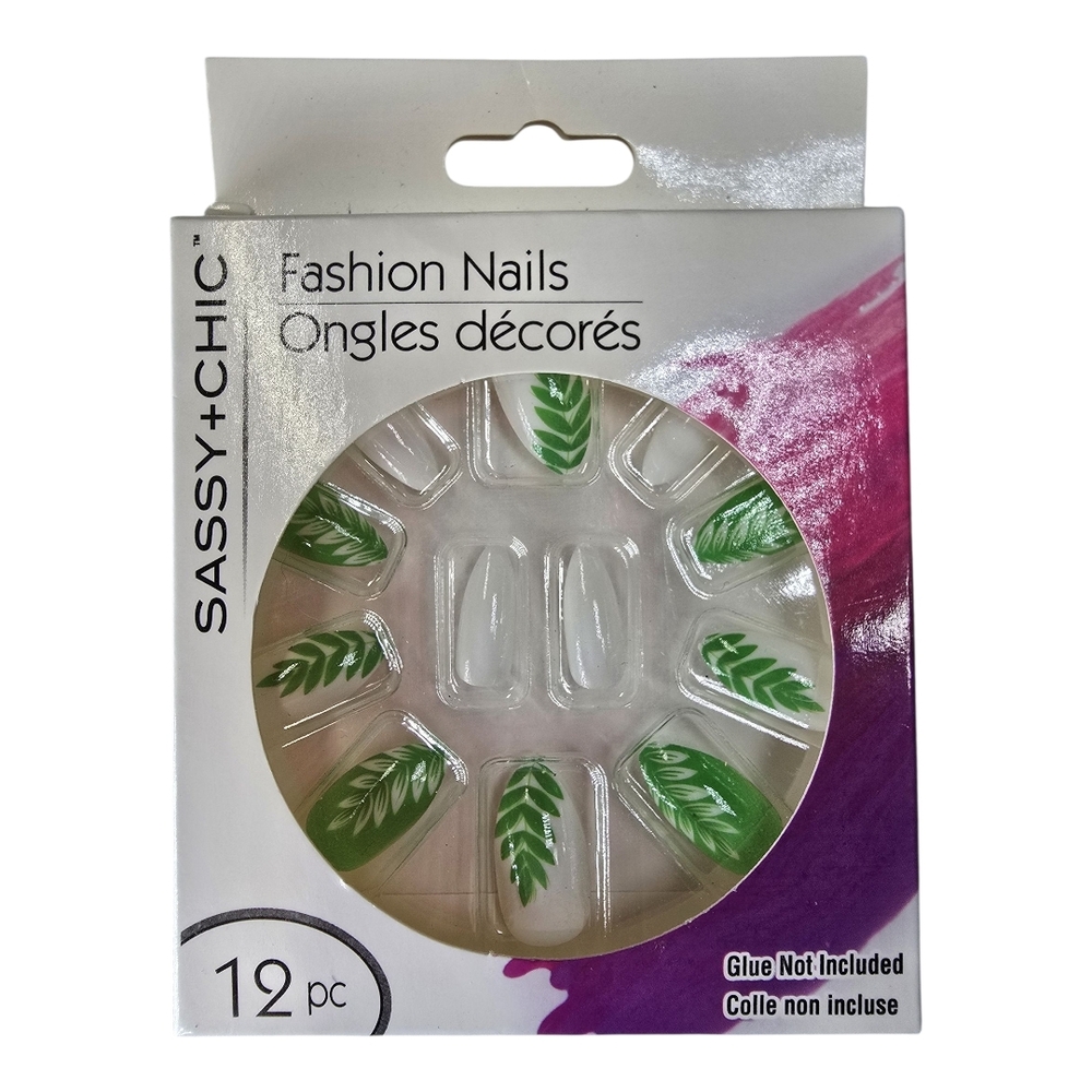Sassy+Chic Artificial Glue-on Nails Medium/long Stiletto White Green